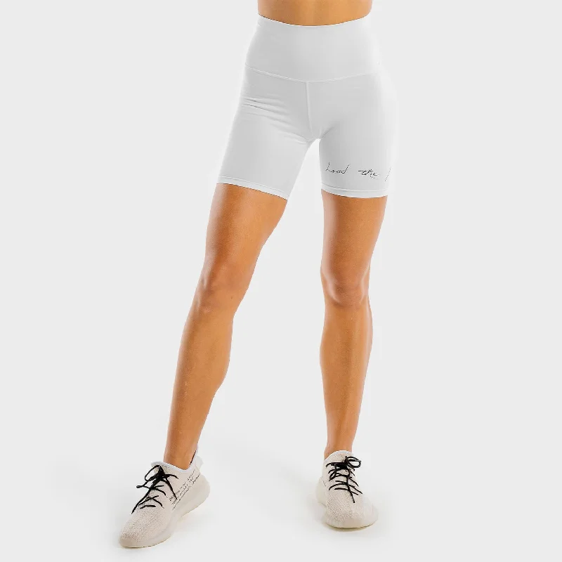 New Arrivals Vibe Cycling Shorts - White