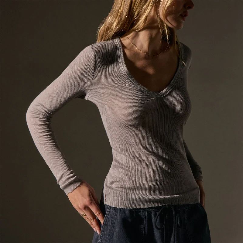 Special Offers, Don't Miss Cotton Cashmere Blend Deep V Tee - Dapple