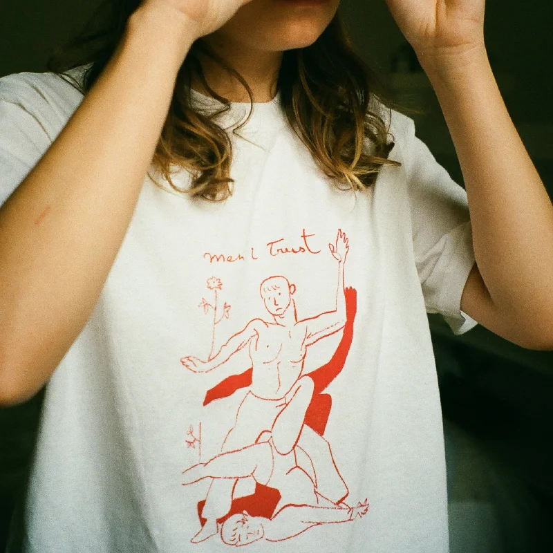 Fast Fashion Favorites T-Shirt - Dancers