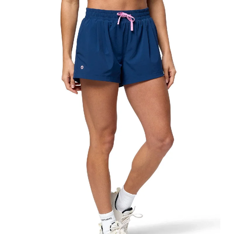 Romantic Chic Deals Gym+Coffee Contender Shorts - Womens - Petrol Blue