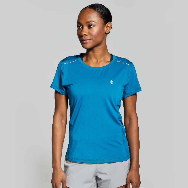 Bold Fashion Sales Women's Endurance Shirt (Seaport)