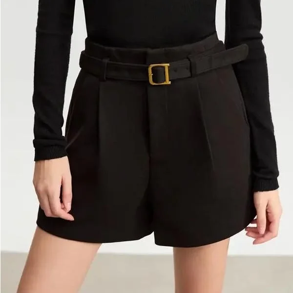 Women's Trendy Casual Outfit Winter Office Lady Casual Shorts with Belt