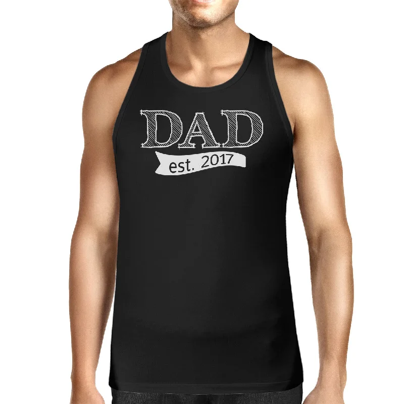 Women's Professional Garments Dad Est 2017 Mens Black Unique Graphic Tank Top Cute New Dad Gifts